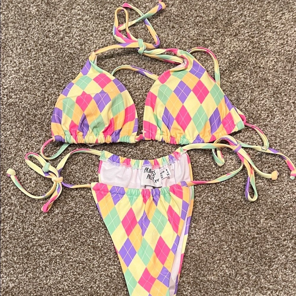 Princess Polly Multicolor Bikini top size 4 bottom size4